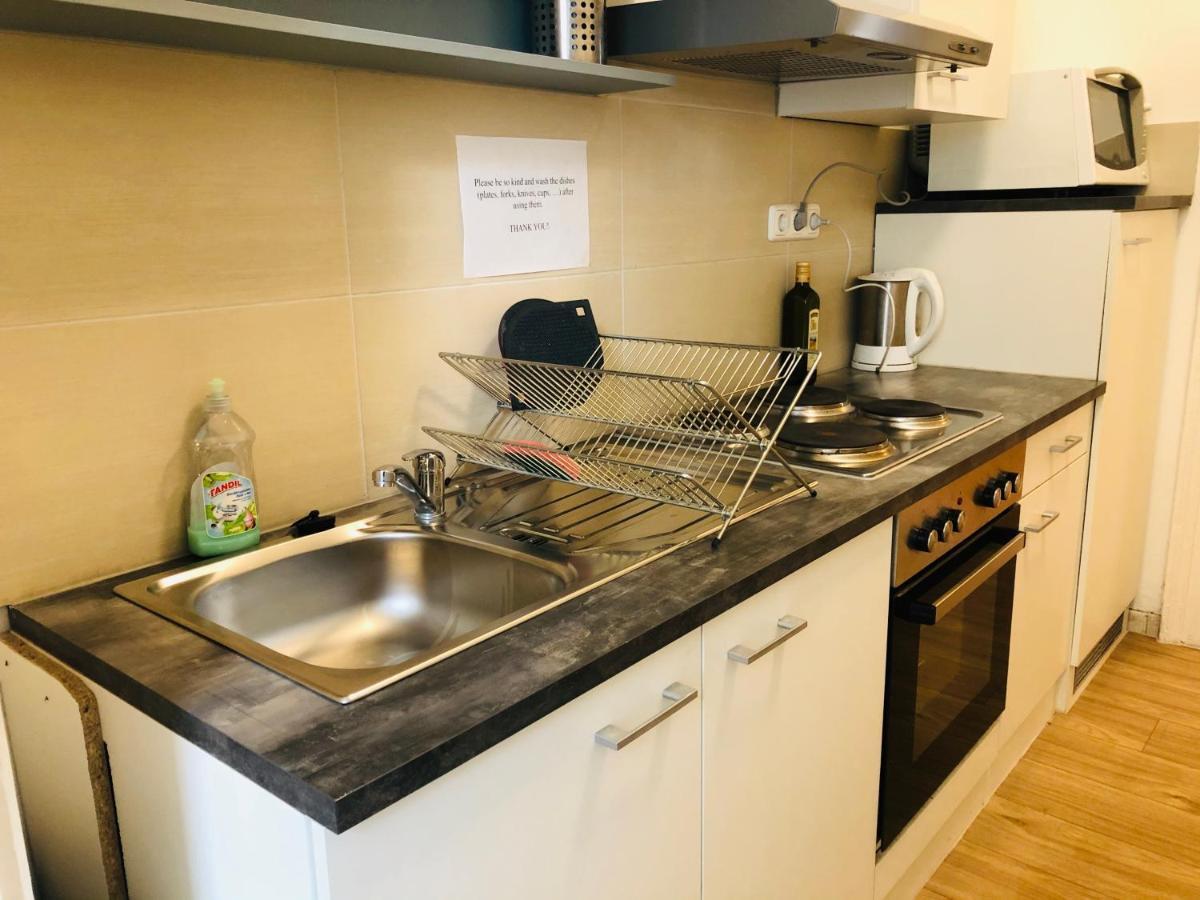 Apartment Near Subway Station 2 *